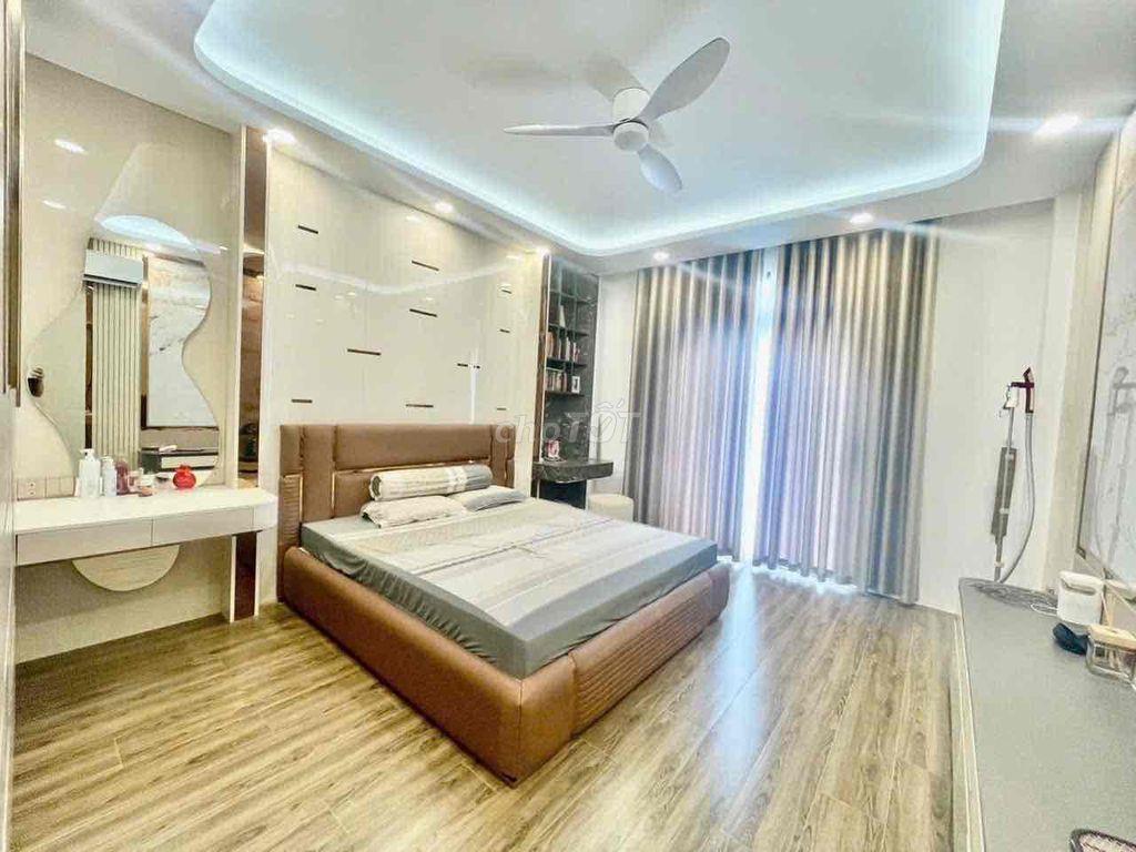 chính chủ bán gấp nhà ở Đ, Đình Nghi Xuân - Bình Tân