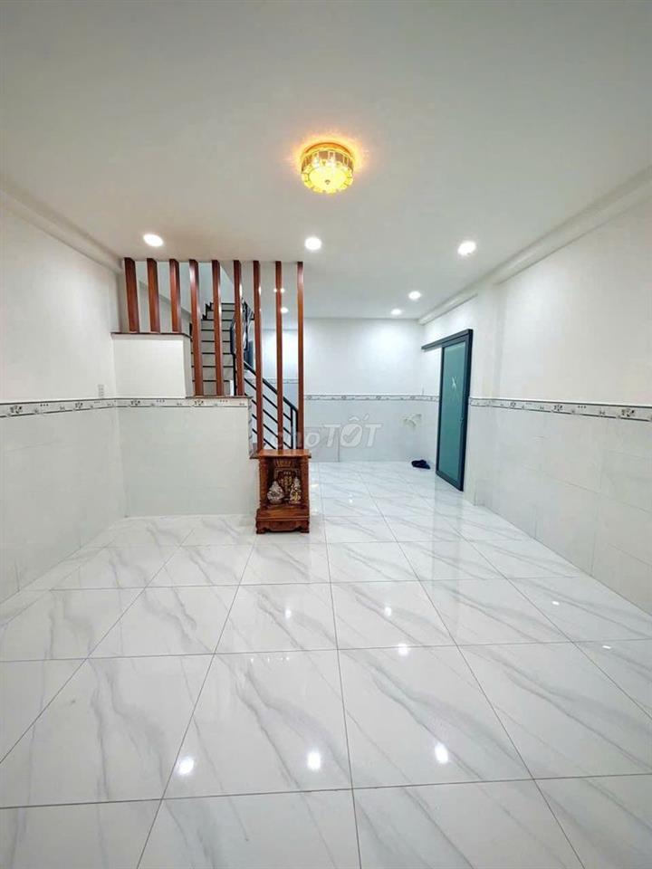 💥Nhà đẹp chủ cần bán gấp - DTSD 64m² - có ban công thoáng mát