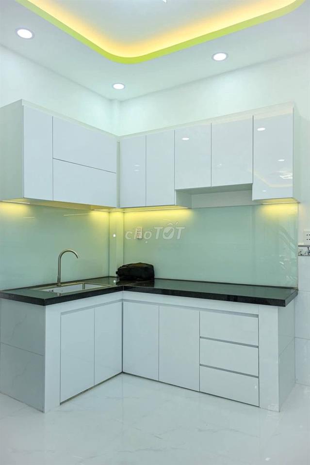 nhà đẹp chủ bán gấp - nhỉnh 3 tỷ - DTSD 60m² - sổ hồng riêng ko QH LG