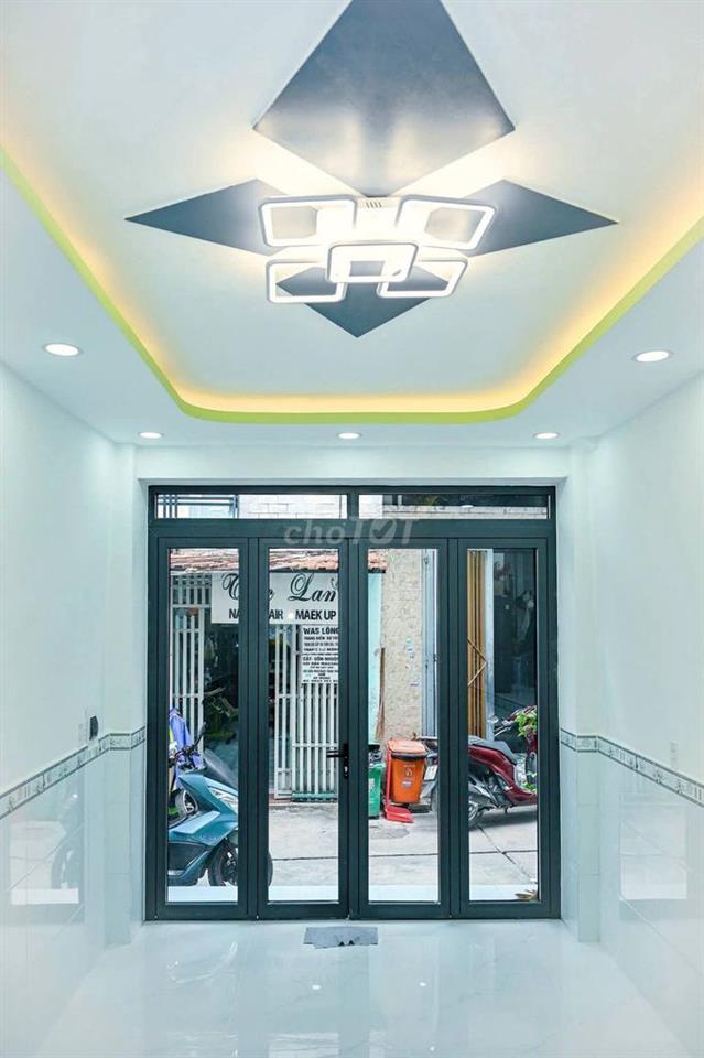 nhà đẹp chủ bán gấp - nhỉnh 3 tỷ - DTSD 60m² - sổ hồng riêng ko QH LG