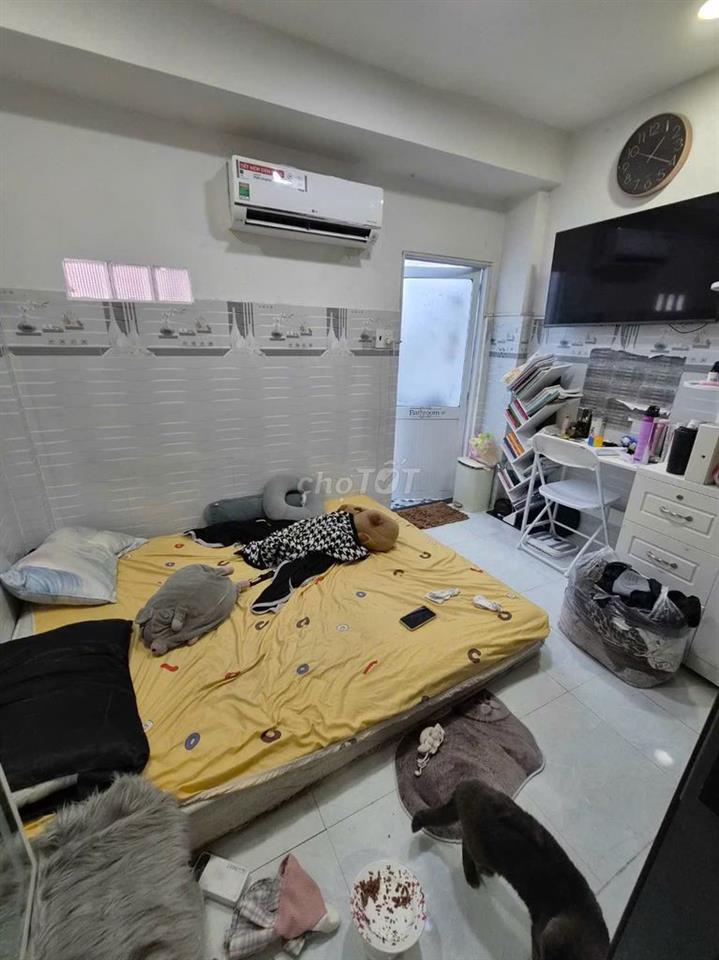Chính chủ bán nhà Q6 - 4 Tầng BTCT - 3PN 3WC - 3,5M X 13M💯SÁT MẶT TIỀN