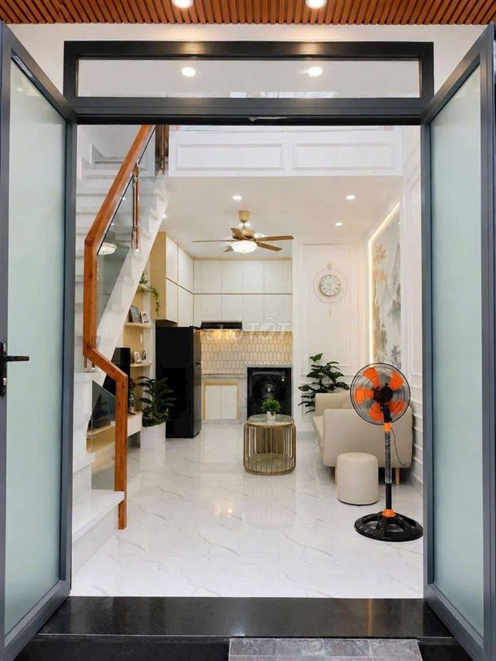 BÁN NHÀ MỚI HXH THÔNG , 4 TẦNG ,DTSD 77.3 m² GIÁ NHỈNH 4 TỶ

