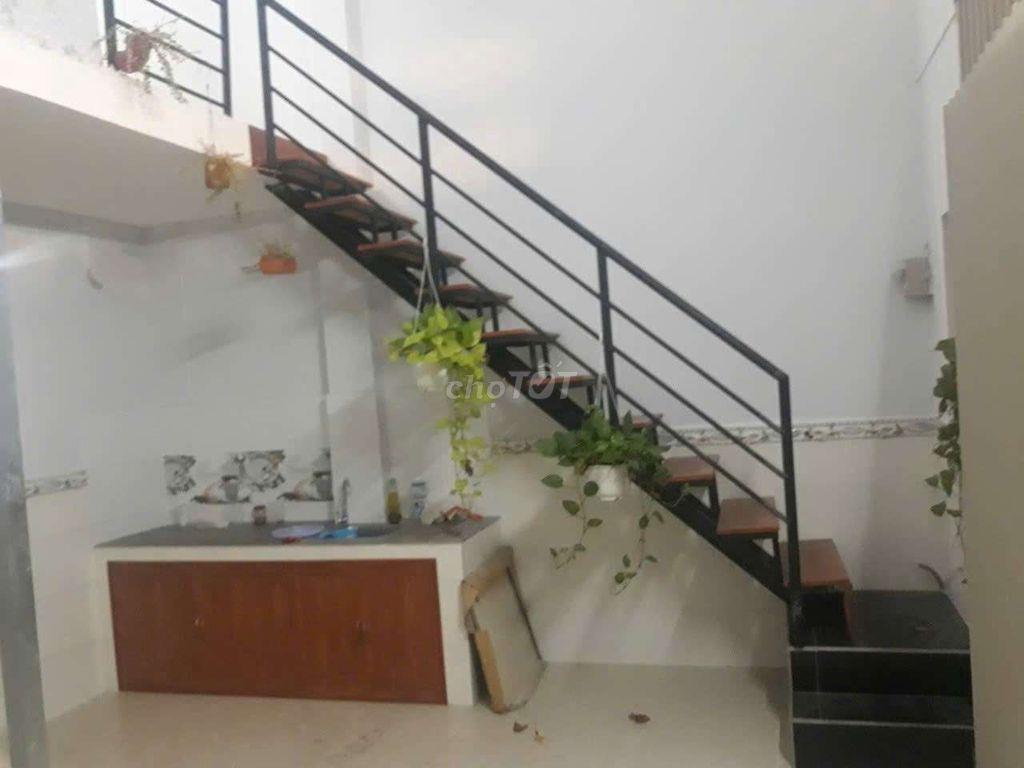 NHÀ SÁT MẶT TIỀN KD BUÔN BÁN