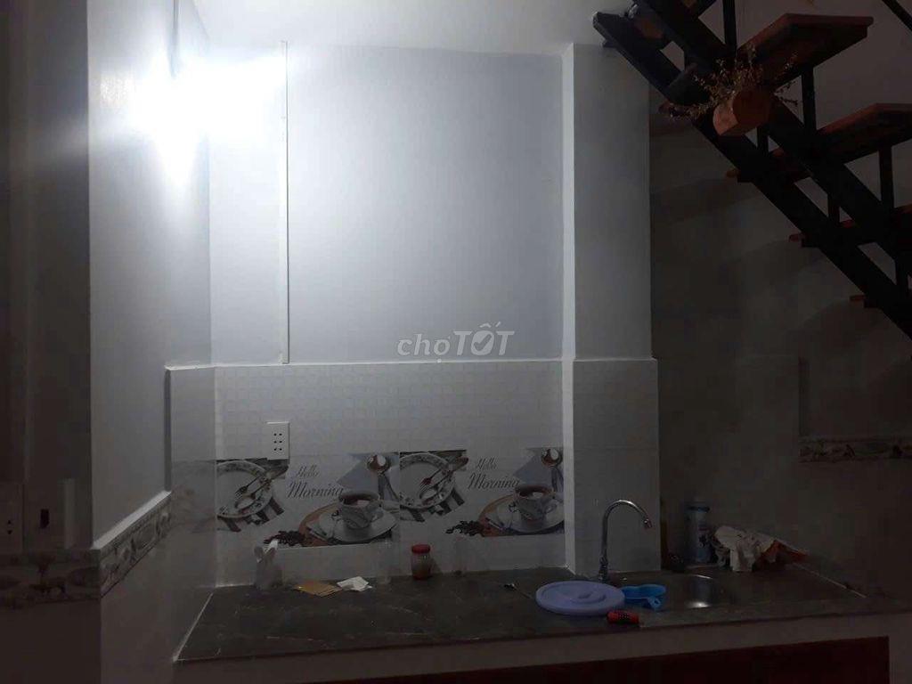 NHÀ SÁT MẶT TIỀN KD BUÔN BÁN