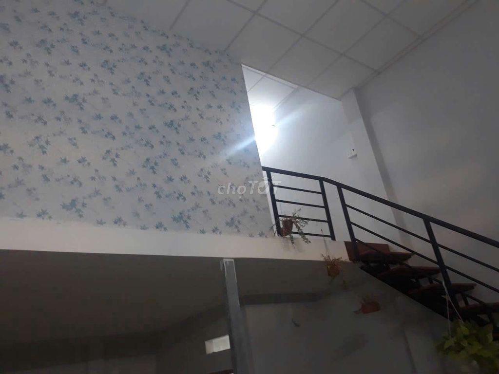 NHÀ SÁT MẶT TIỀN KD BUÔN BÁN