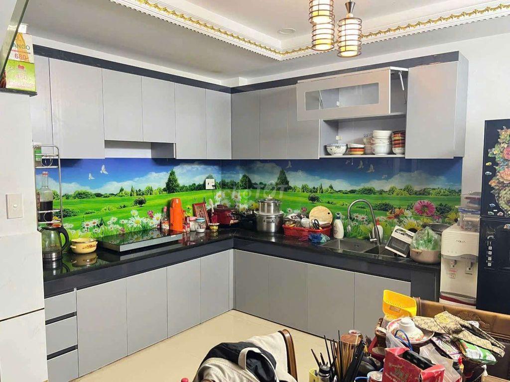 cần bán nhà đường số 4 lô tư 