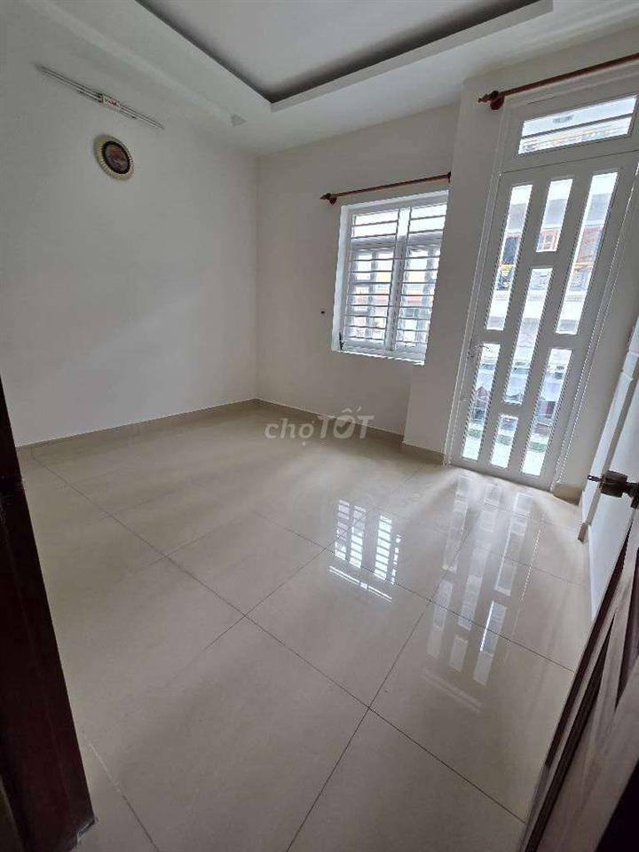 Nhà khu Tên Lửa -  ngay Aeon Bình Tân 5p đi bộ - 4 tầng, dtsd 160m2