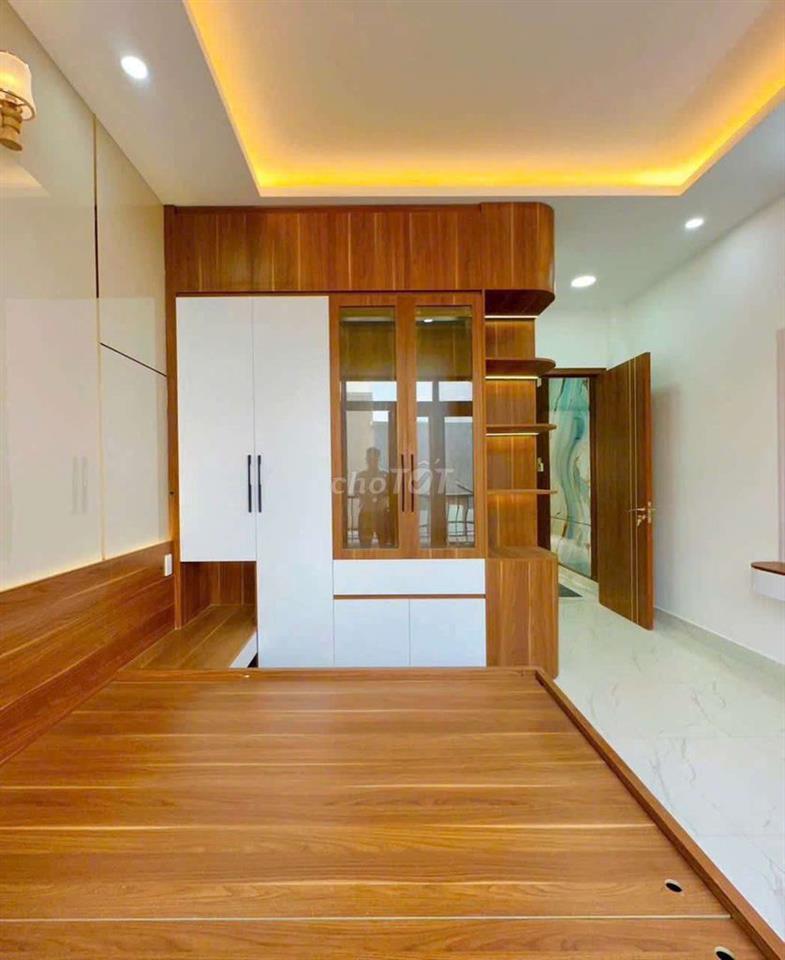 Nhà Bình Tân - 4 tầng (4*14m) đường xe hơi tránh - 4 Phòng Ngủ