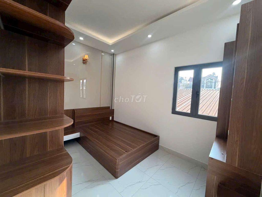 Nhà Bình Tân - 4 tầng (4*14m) đường xe hơi tránh - 4 Phòng Ngủ