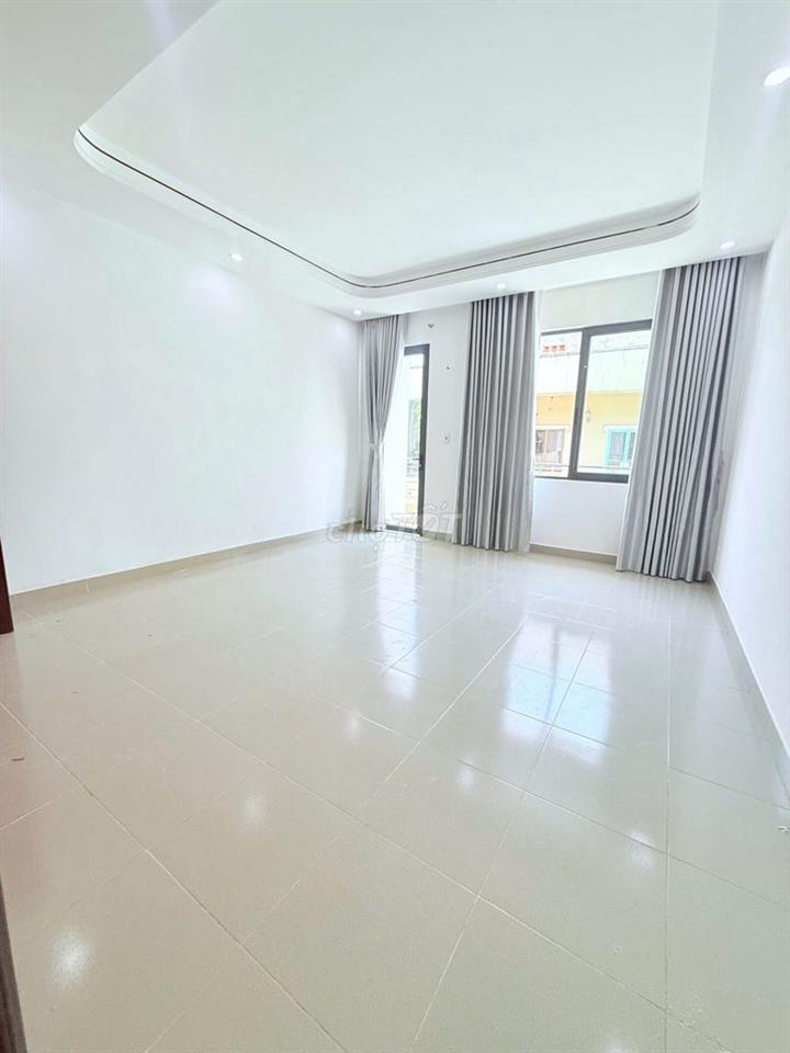 HXH CÁCH MẶT TIỀN CHỈ 6M - NGANG ĐẸP NỞ HẬU - HOÀN CÔNG ĐẦY ĐỦ