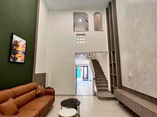 NHÀ ĐẸP 5 TẦNG LÊ VĂN QUỚI 68M2 CHỈ HƠN 10 TỶ