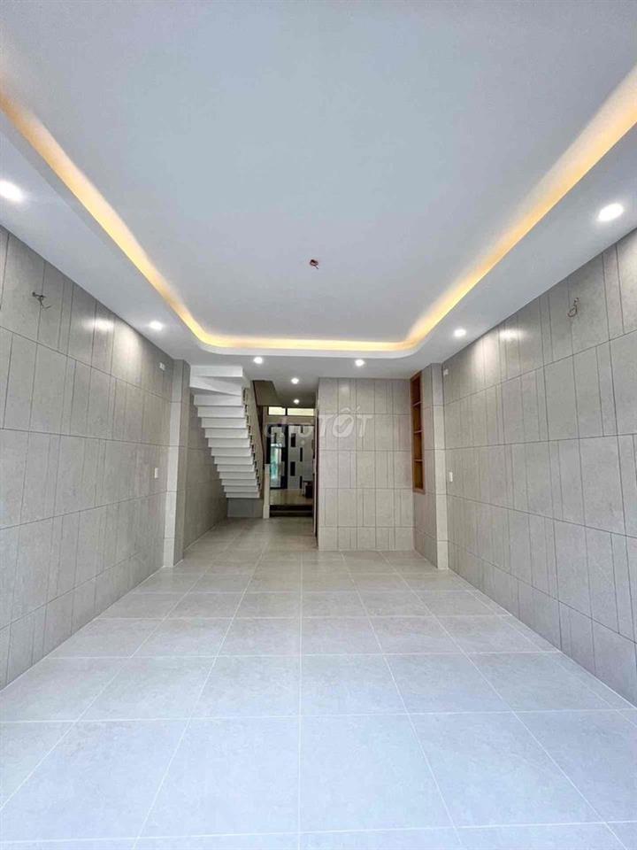 NHÀ ĐẸP 5 TẦNG LÊ VĂN QUỚI 68M2 CHỈ HƠN 10 TỶ