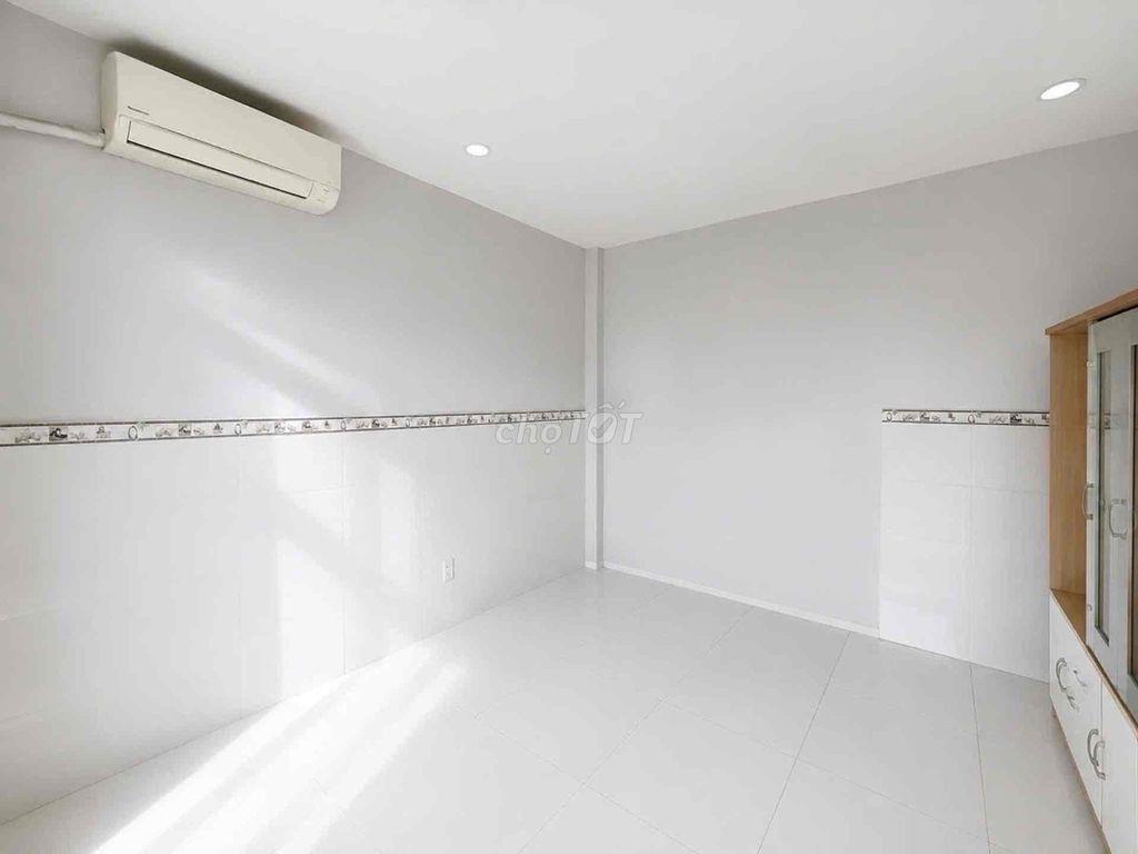 KHU VIP TÂN SƠN NHÌ Đ.Nguyễn Văn Săng, HXH thông