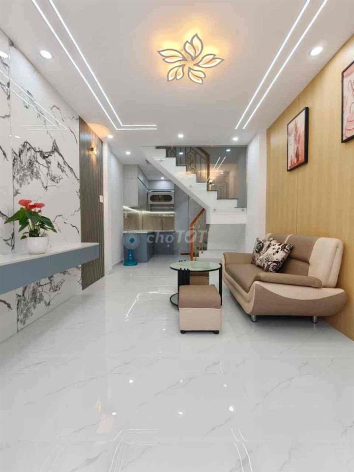 BÁN GẤP NHÀ PHÚ THỌ HOÀ BTCT NHỈNH 3 TỶ