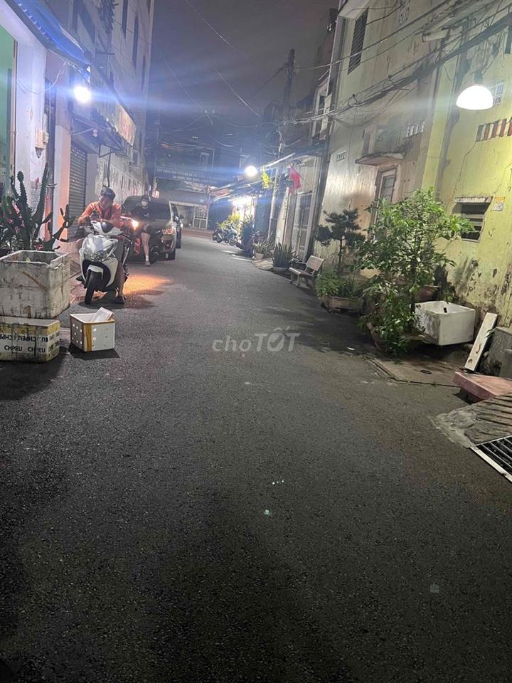 Nhà HXH thông, ngay Tân Sơn Nhì, Gò Dầu, chính chủ, chỉ 105tr/m2