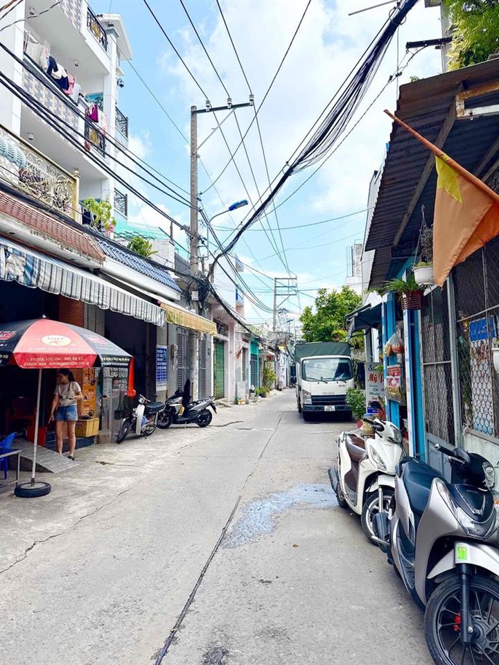 Tôi Có Căn Nhà Hẻm chợ Bốn Q.Bình Tân Cần Bán