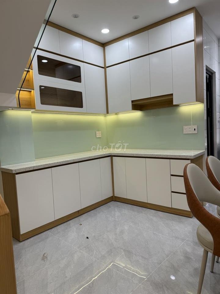 NHÀ MỚI KENG XÀ BENG 3PN FULL NỘI THẤT SÁT MT MINH PHỤNG