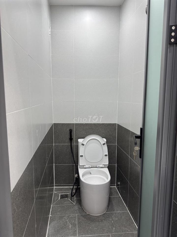 NHÀ MỚI KENG XÀ BENG 3PN FULL NỘI THẤT SÁT MT MINH PHỤNG