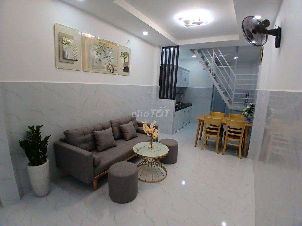 NHÀ MỚI 2PN KHU AN NINH ĐƯỜNG LÝ THƯỜNG KIỆT GIÁP Q10 Q11