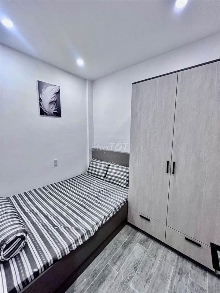 NHÀ MỚI KENG SÁT MT ĐƯỜNG SỐ 1 P10 TÂN BÌNH