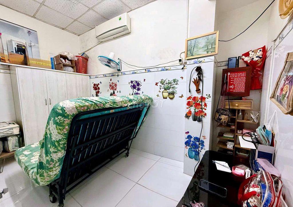 Nhà hẻm 239 Bà Hom p13 Quận 6 (nay là Phường Phú Lâm.Giá : 5 tỷ 870 TL