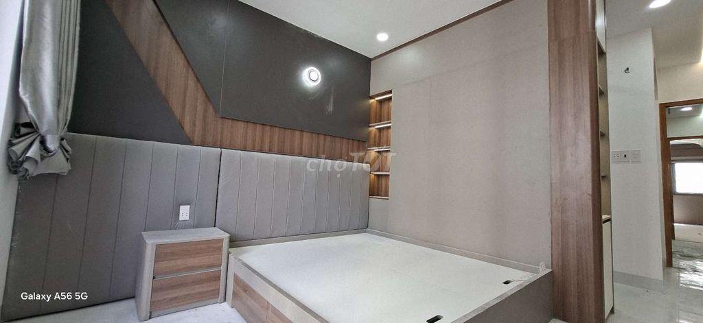 NHÀ TRỤC LÊ VĂN QUỚI - ĐÚC 5.5 TẦNG - GIÁ 11 TỶ 900 TL