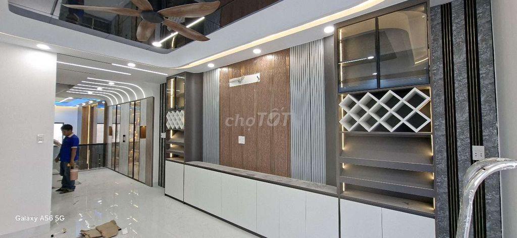 NHÀ TRỤC LÊ VĂN QUỚI - ĐÚC 5.5 TẦNG - GIÁ 11 TỶ 900 TL