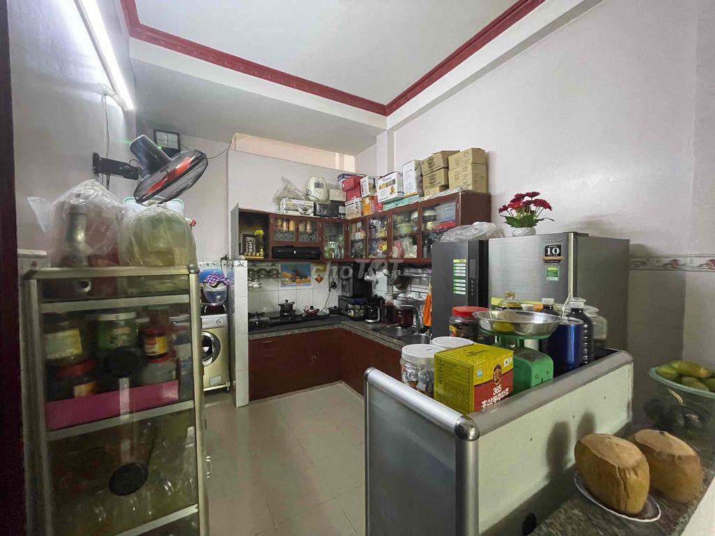 Nhà 2 Lầu Sân Thượng Bình Tân - Lý Tưởng Cho Cả Nhà - 78m2
