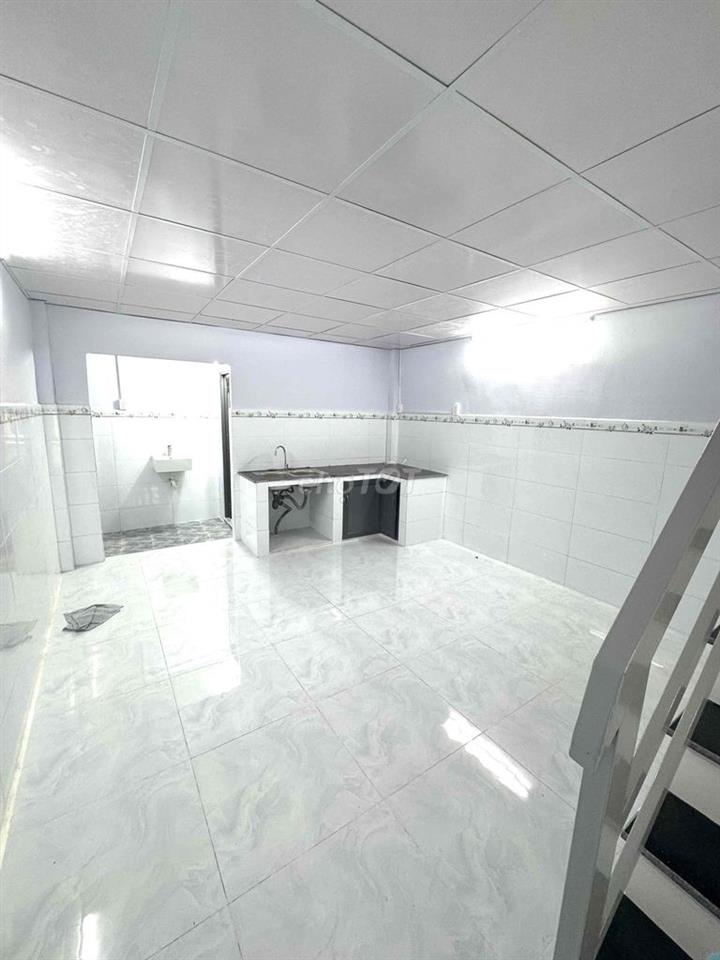 Ngay Lê Văn Quới, 2 tầng, 48m2,4x12, 2Pn•2WC, hẻm xe tải ngủ trước nha