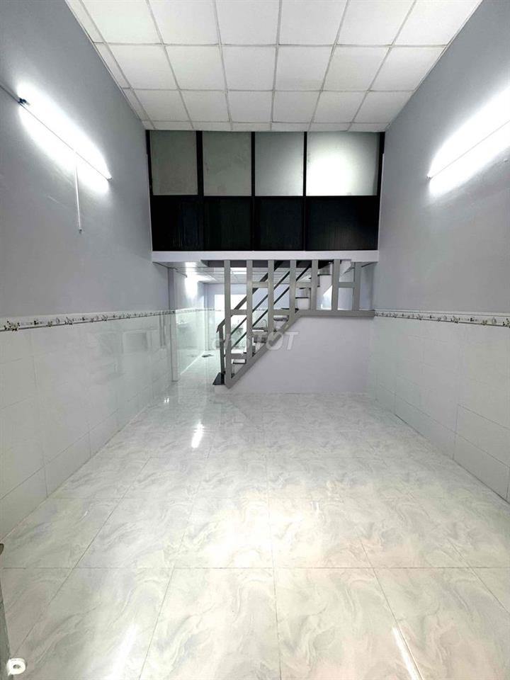 Ngay Lê Văn Quới, 2 tầng, 48m2,4x12, 2Pn•2WC, hẻm xe tải ngủ trước nha