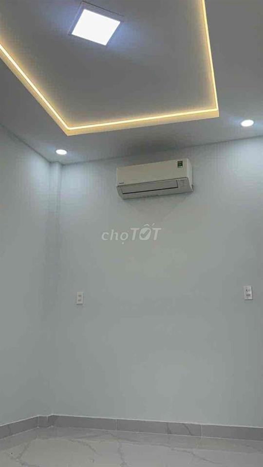 Nhà 1/ Hẻm xe Hơi Thông Phạm Phú Thứ P3 Q6