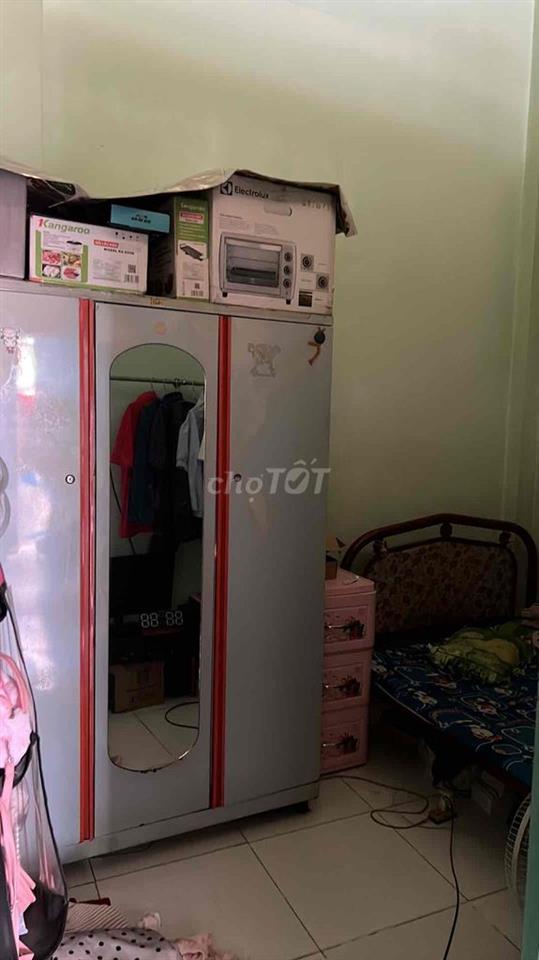 cần bán nhà giấy tờ hoàn công đầy đủ