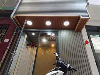 Hơn 1tỷ có nhà sổ hồng riêng q11. hẻm rộng hiện hữu