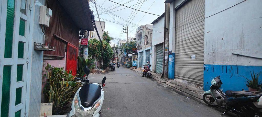 Anh họ bán gấp 3 miếng đất liền kề - Miếu Gò Xoài (5tỷ/ miếng có TL)