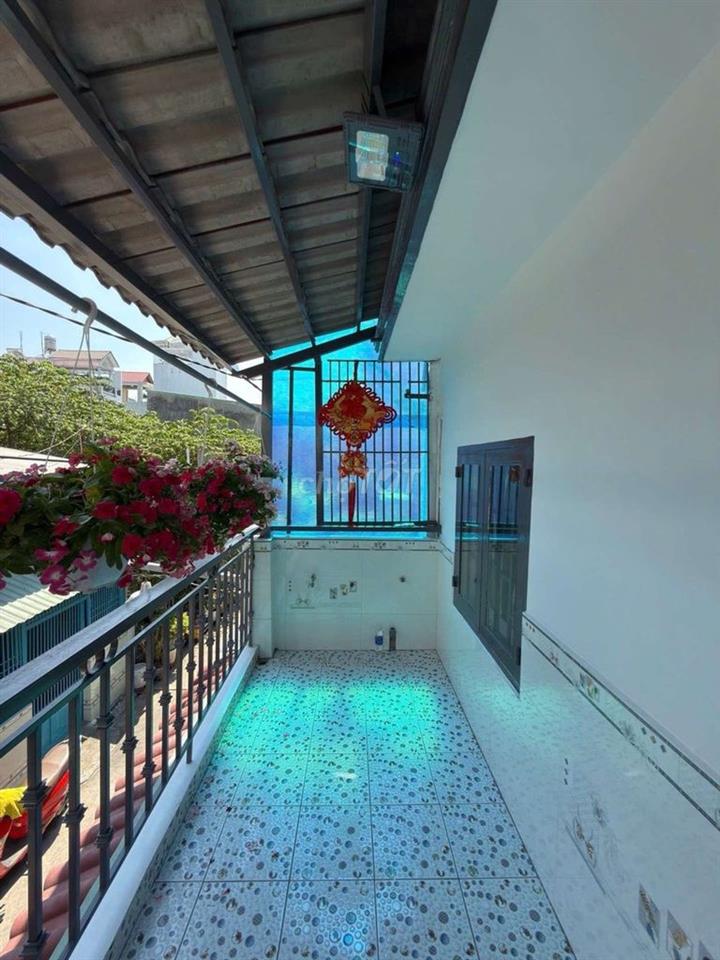 NHÀ MỚI 48M2 NỞ HẬU,HẺM XE HƠI 2 TẦNG KHU_LÊ_VĂN_QUỚI, HƠN 4 TỶ XÍU