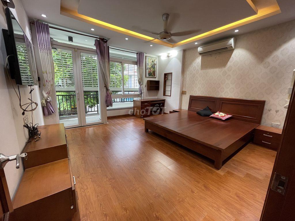 Cần bán nhà 3 lầu full nội thất – KV Bình Tân