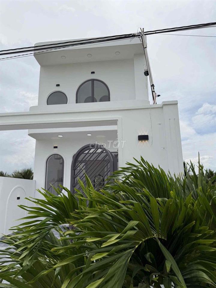 villa mini tân trụ, long an