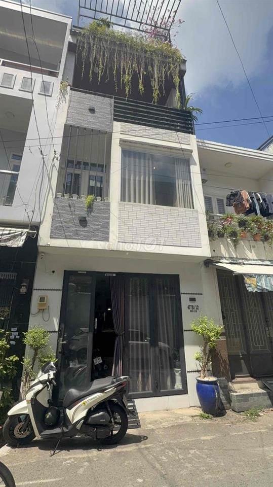 nhà hai căn trên một sổ giá tốt