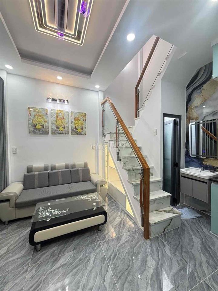 NHÀ 3 TẦNG🎉🎉SỔ HỒNG RIÊNG , NHÀ XÂY MỚI GIÁ 2 TỶ 950 CÒN TL