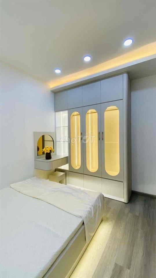 🔥🎉NHÀ XÂY MỚI SHR HOÀN CÔNG ĐỦ, GIÁ CHỈ 4.89 TỶ HẺM RỘNG