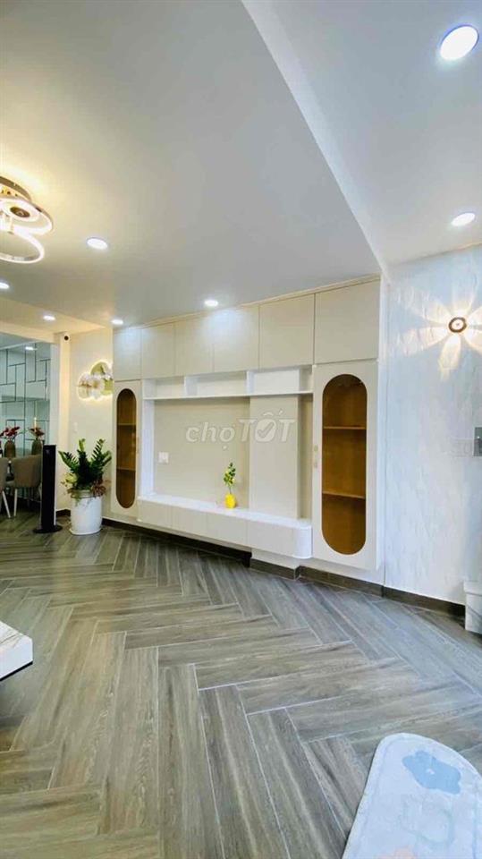 🔥🎉NHÀ XÂY MỚI SHR HOÀN CÔNG ĐỦ, GIÁ CHỈ 4.89 TỶ HẺM RỘNG