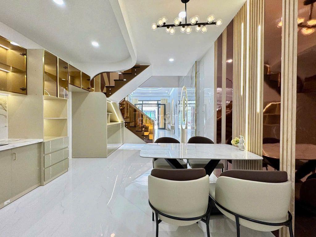 Siêu phẩm HXH 8M phan huy ích full nội thất giá 8,8 tỷ TL