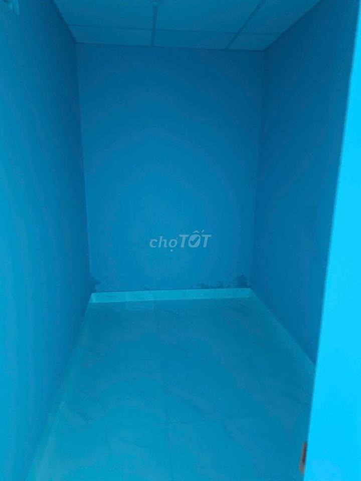 MBKD MT đường ĐHT 02 gần chợ cây sộp 4,5 x 26m giá 15tr/tháng