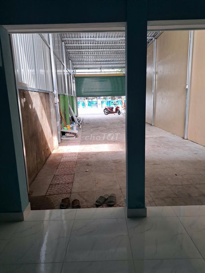 MBKD MT đường ĐHT 02 gần chợ cây sộp 4,5 x 26m giá 15tr/tháng