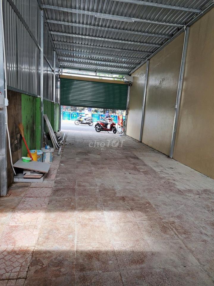 MBKD MT đường ĐHT 02 gần chợ cây sộp 4,5 x 26m giá 15tr/tháng