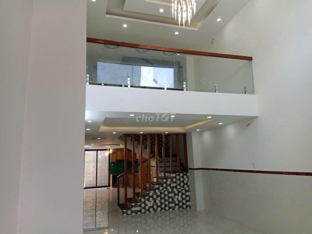 Cho thuê nhà 3 lầu KDC an sương 4x20m giá 15tr/tháng