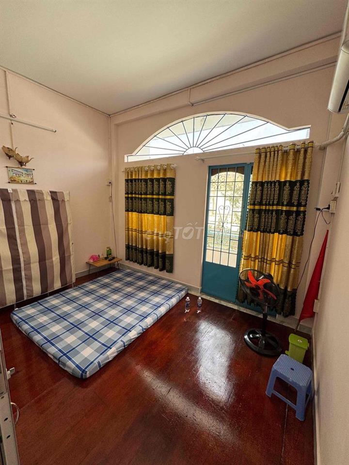 Bán nhà 4x9 hẻm 24 Trương Phước Phan