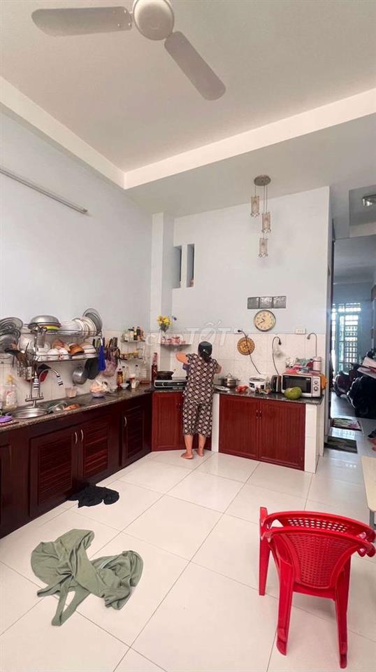 Nhà 3 tầng 52 m2 Liên khu 4-5 gần chợ Bình Thành