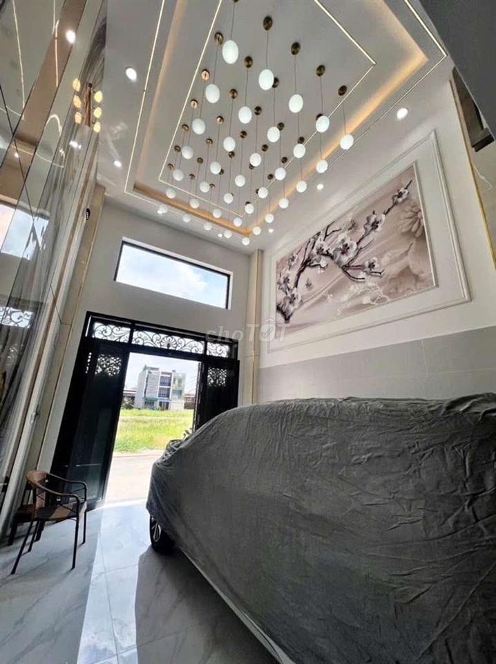 Nhà mới 5 Tầng 52 m2 đường xe hơi 8m khu dân cư  Vĩnh lộc