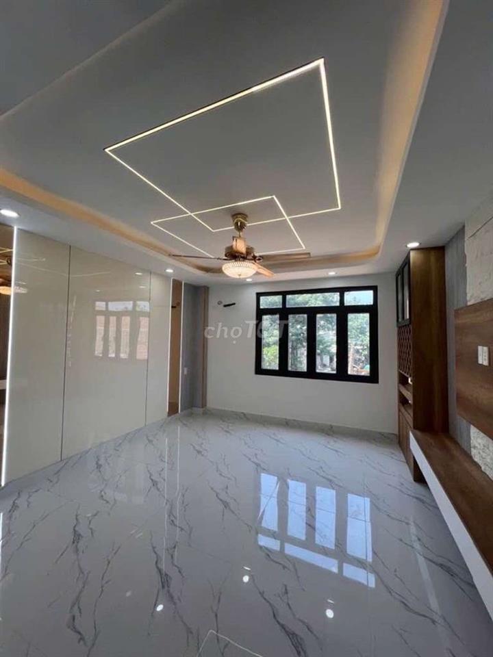 Nhà mới 5 Tầng 52 m2 đường xe hơi 8m khu dân cư  Vĩnh lộc